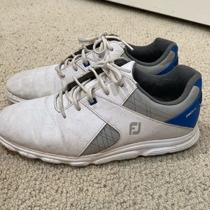 Foot joy golf shoes